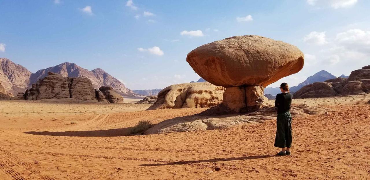 Moon Night Camp Hotel Wadi Rum Luaran gambar