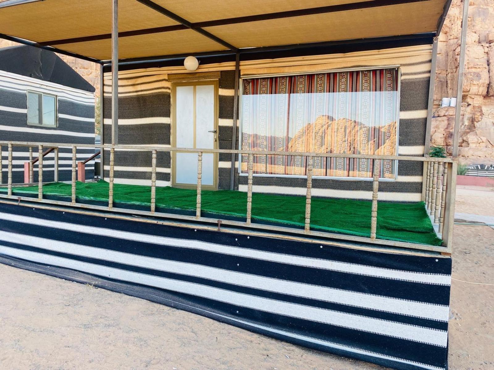 Moon Night Camp Hotel Wadi Rum Luaran gambar