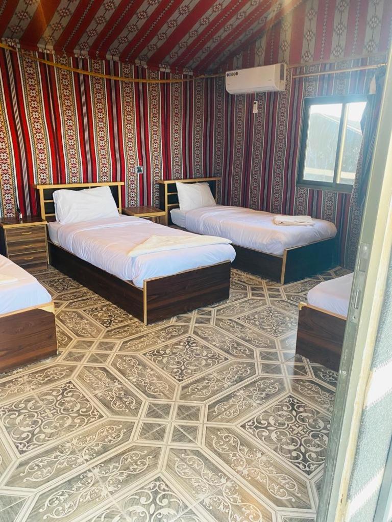 Moon Night Camp Hotel Wadi Rum Luaran gambar