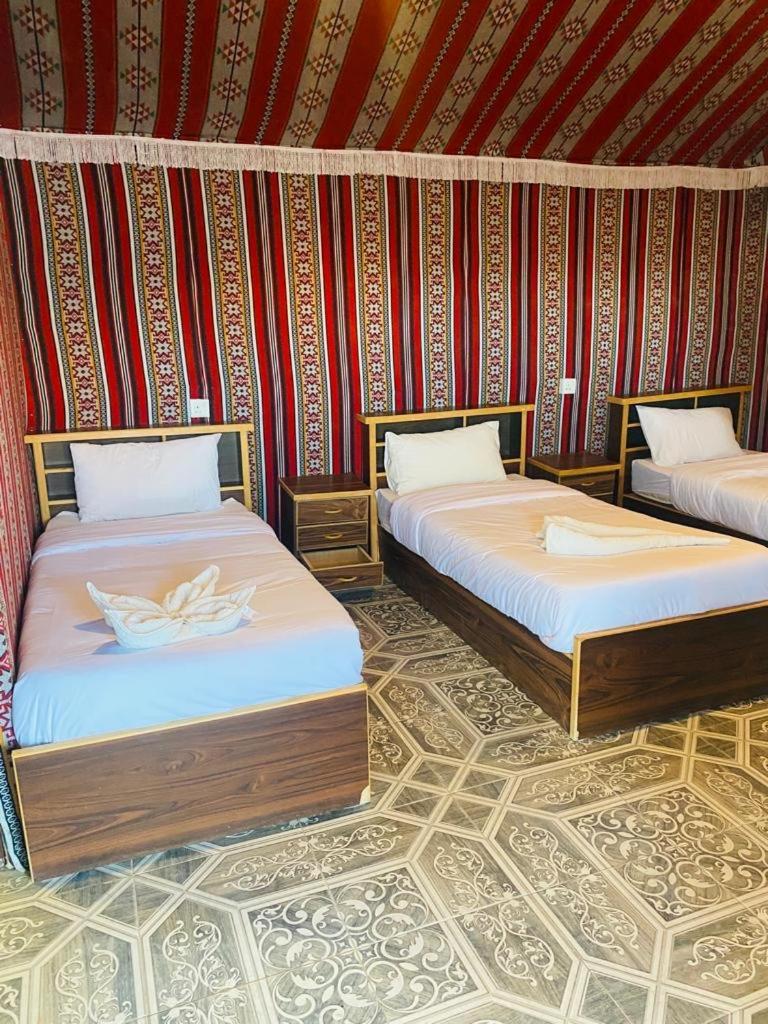 Moon Night Camp Hotel Wadi Rum Luaran gambar