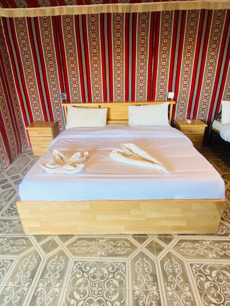 Moon Night Camp Hotel Wadi Rum Luaran gambar